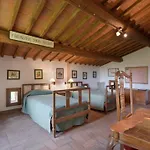 Poggerello 18, Emma *